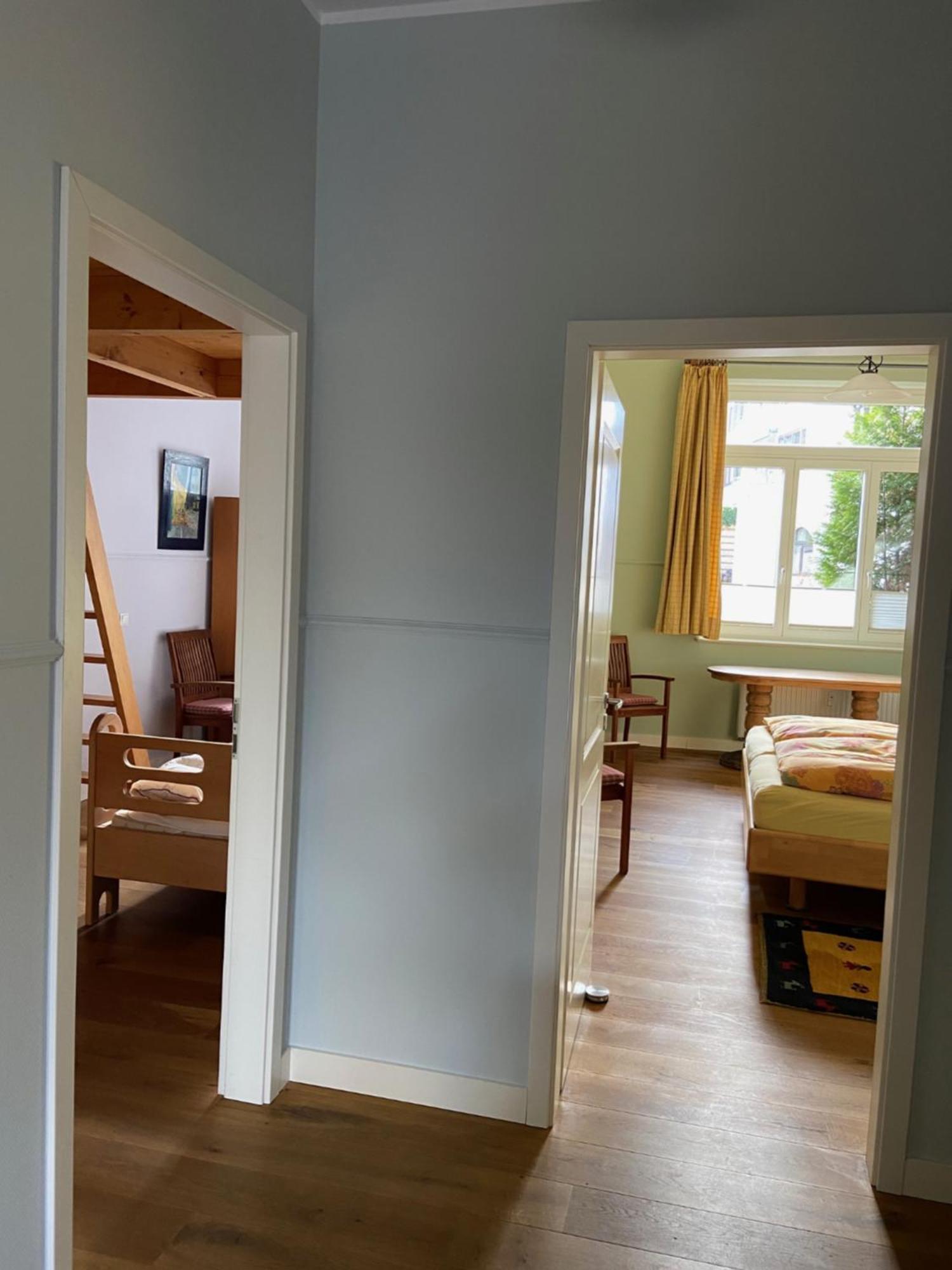 Fewo Mit 2 Schlafzimmern, Wohnkueche, Terrasse บอนน์ ภายนอก รูปภาพ