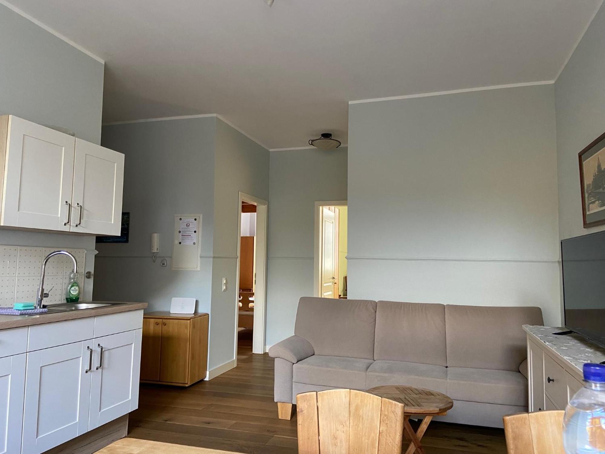 Fewo Mit 2 Schlafzimmern, Wohnkueche, Terrasse บอนน์ ภายนอก รูปภาพ