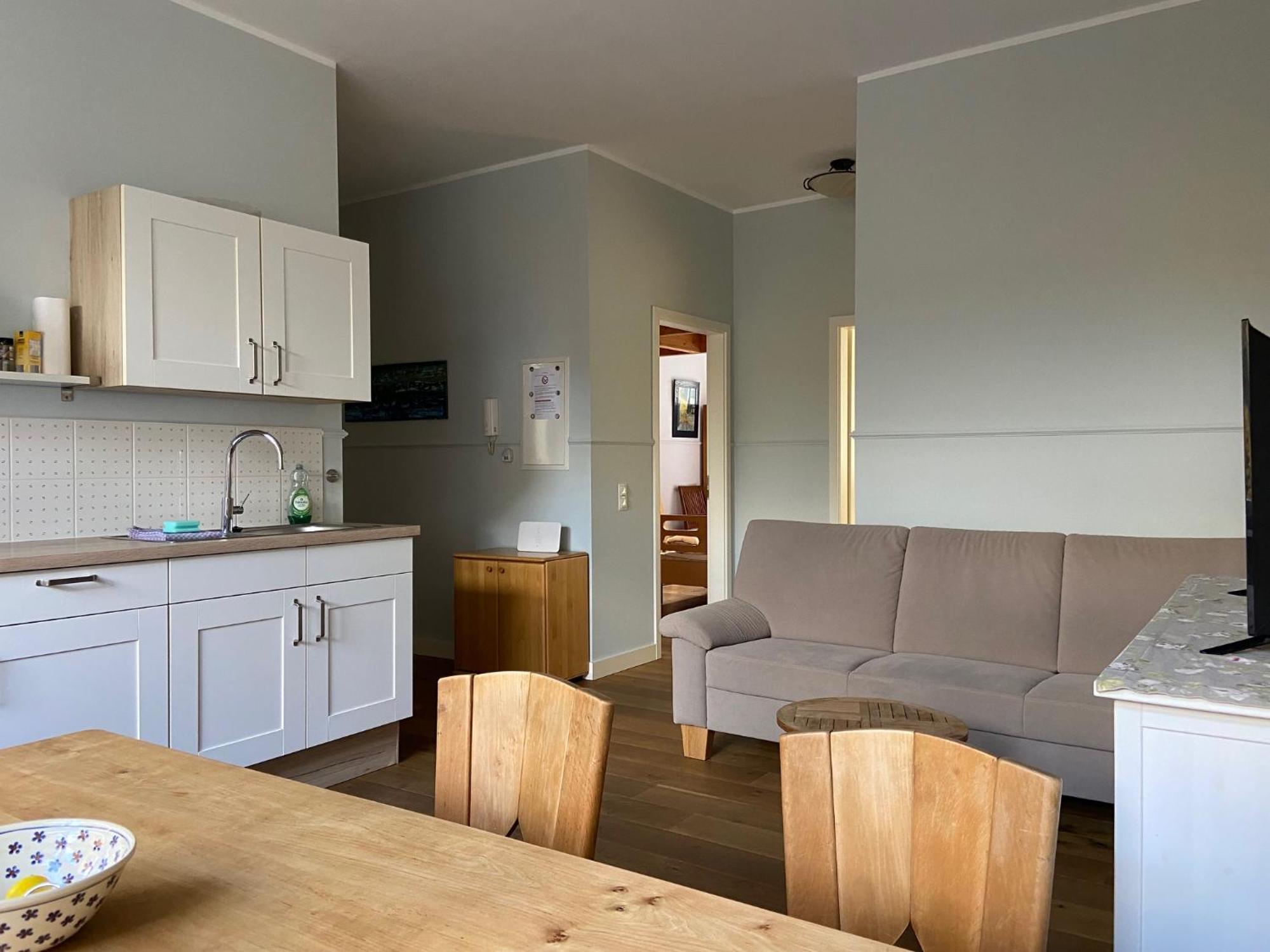 Fewo Mit 2 Schlafzimmern, Wohnkueche, Terrasse บอนน์ ภายนอก รูปภาพ